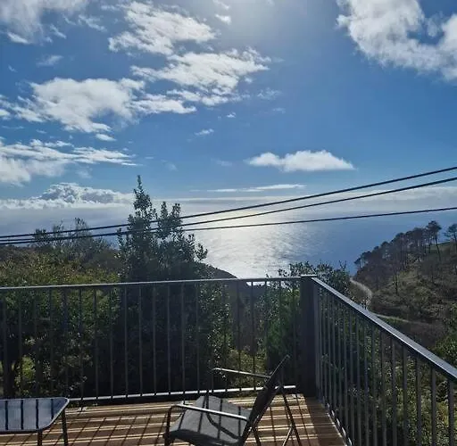 Casa Vieira Сasa de vacaciones Fajã da Ovelha